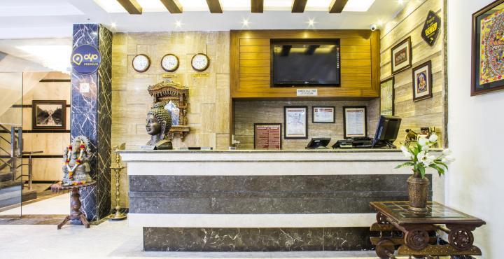 Oyo Flagship Hotel Rudra Palace Agra  Bagian luar foto