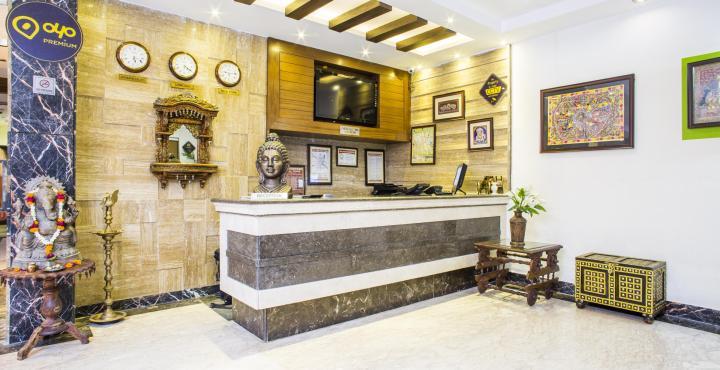 Oyo Flagship Hotel Rudra Palace Agra  Bagian luar foto